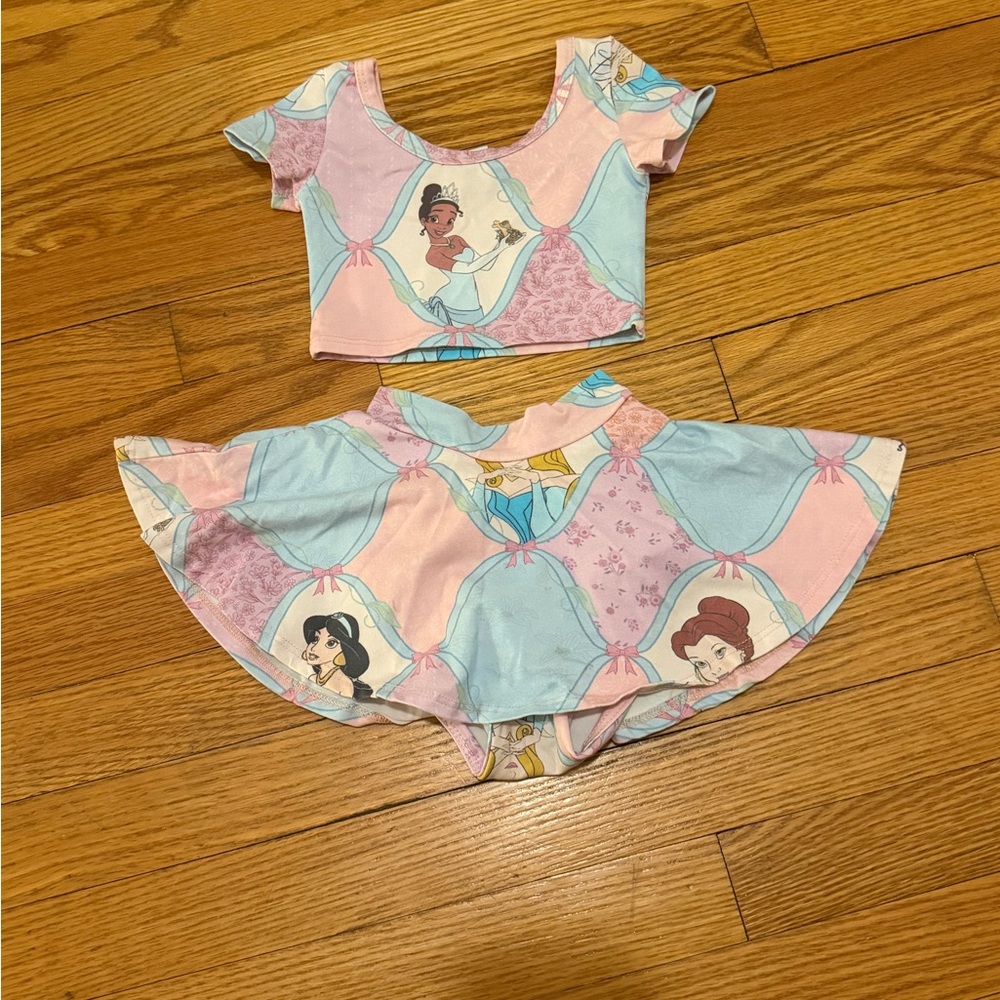 Wild Rich Kids Set